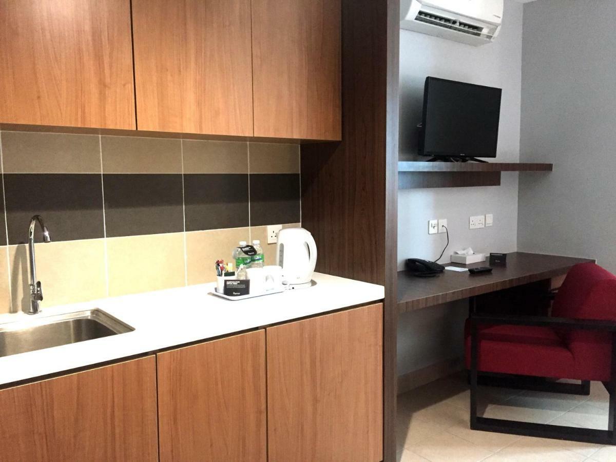 The Regency Scholar'S Hotel Kuala Lumpur Bagian luar foto